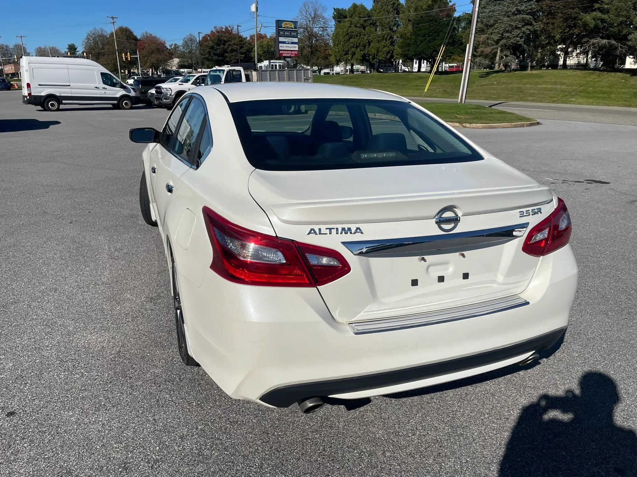 Used 2016 Nissan Altima 3.5 SR FWD image 19