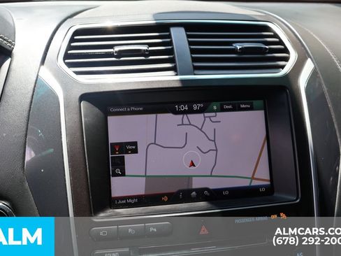 Used 2016 Ford Explorer Platinum AWD/4WD image 39