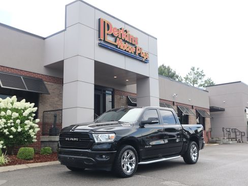 Used 2021 RAM 1500 Big Horn AWD/4WD image 32