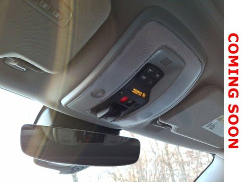 Used 2016 Volvo V60 T5 Cross Country w/ Protection Package image 12