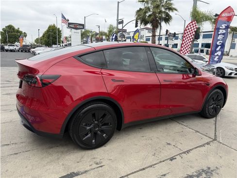 Used 2021 Tesla Model Y Long Range AWD/4WD image 52