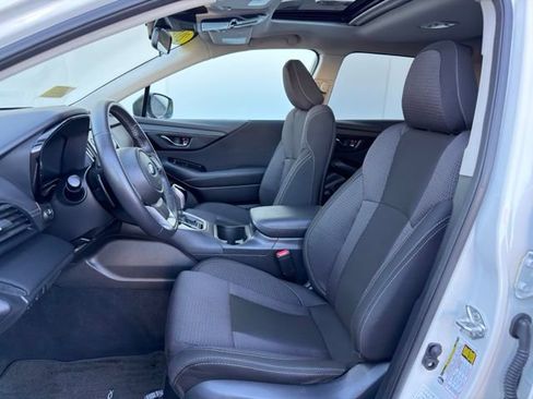 Used 2025 Subaru Outback Premium image 21