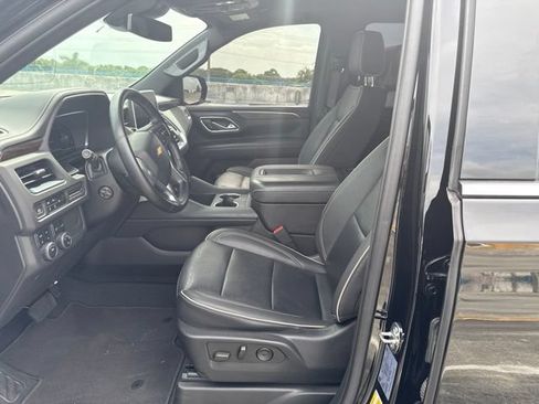 Used 2023 Chevrolet Tahoe Premier AWD/4WD image 2