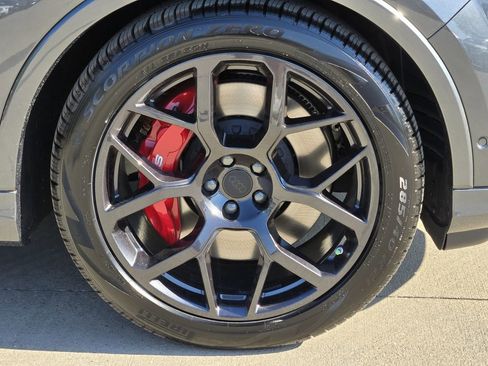 New 2026 Audi SQ7 Prestige image 13