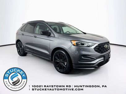 Used 2022 Ford Edge SE w/ Black Appearance Package