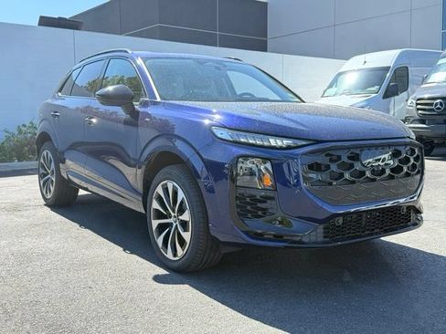 New 2026 Audi Q3 quattro 2.0T AWD/4WD image 9