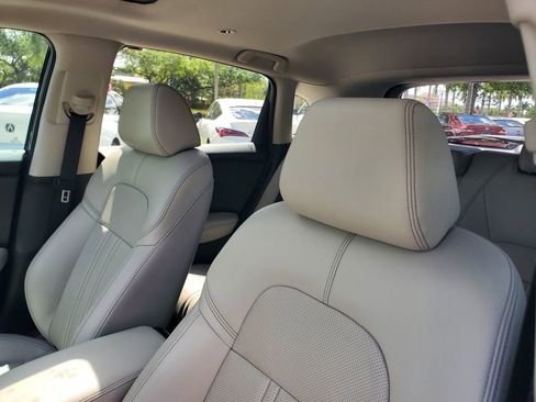 Used 2025 Honda HR-V EX-L image 15