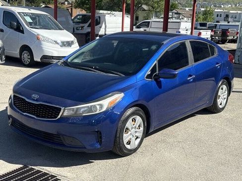 Used 2017 Kia Forte LX FWD image 8