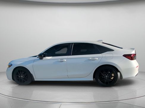 Used 2025 Honda Civic Sport image 17