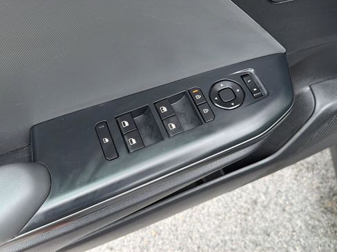 Used 2025 Kia K4 FWD image 30