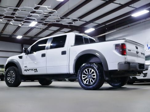 Used 2012 Ford F150 Raptor w/ Raptor Luxury Pkg image 18