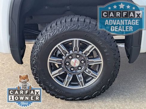 Certified 2025 GMC Sierra 1500 AT4 image 4