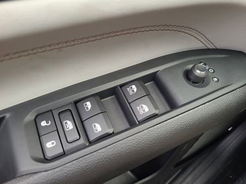 New 2026 Jeep Compass Limited image 22