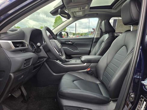 New 2026 Toyota Highlander XLE AWD/4WD image 21