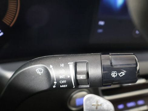Used 2025 Hyundai Sonata SEL FWD image 38