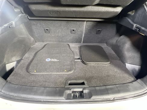 Used 2019 Nissan Rogue Sport SV AWD/4WD image 23