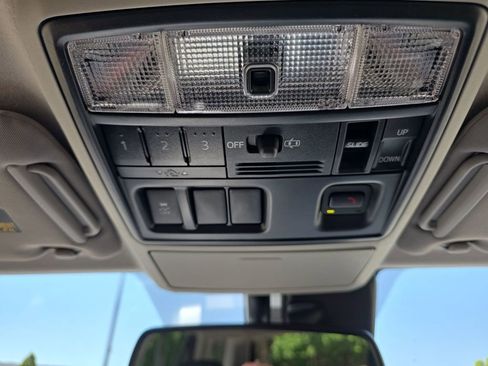 Used 2022 Toyota 4Runner SR5 Premium w/ Moonroof Package RWD image 29