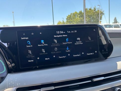 Used 2025 Hyundai Palisade SEL FWD image 20