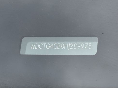 Used 2017 Mercedes-Benz GLA 250 4MATIC w/ Premium Package image 34