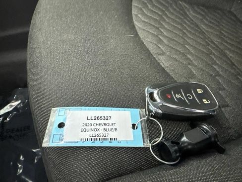 Used 2020 Chevrolet Equinox LT FWD image 31