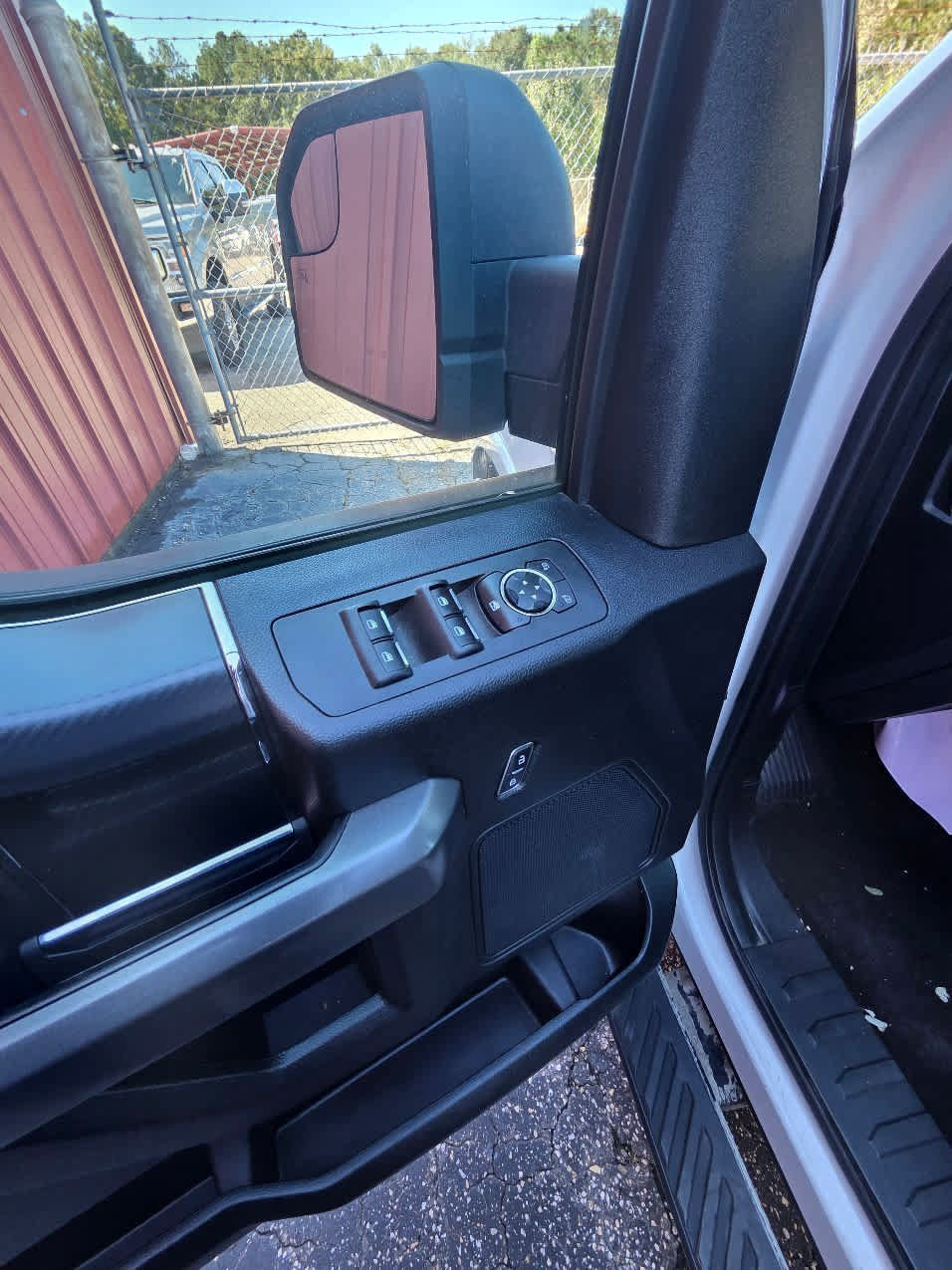 Used 2019 Ford F150 XLT w/ Equipment Group 302A Luxury AWD/4WD image 4