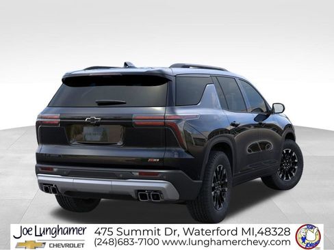 New 2026 Chevrolet Traverse Z71 w/ Driver Confidence Package AWD/4WD image 4