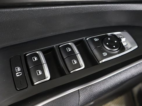 Used 2023 Kia Sorento EX image 42