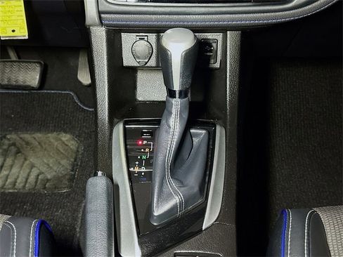 Used 2017 Toyota Corolla SE image 31