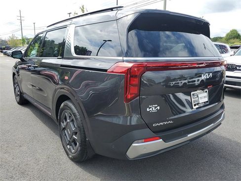 New 2026 Kia Carnival SX image 6