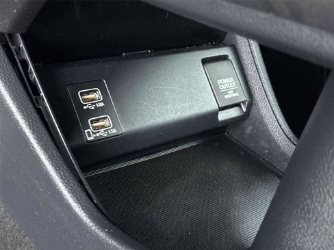 Used 2021 Honda HR-V Sport image 24