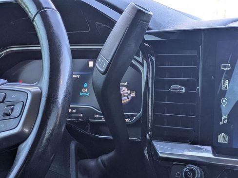 Used 2022 Chevrolet Silverado 1500 LT image 20