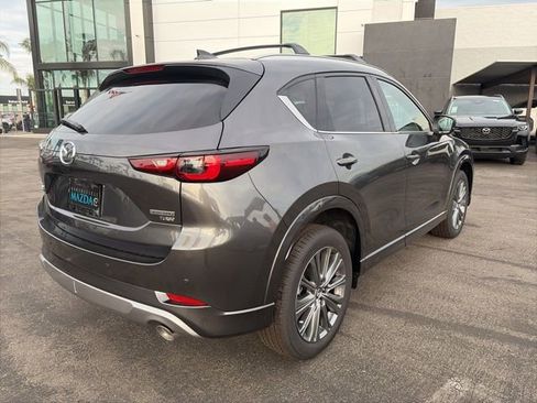New 2025 MAZDA CX-5 Signature image 5
