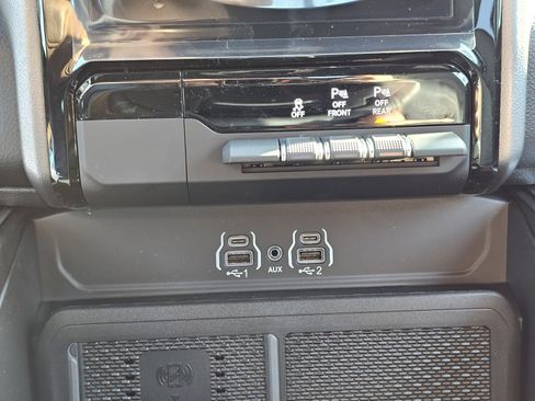 New 2026 RAM 1500 Big Horn image 12