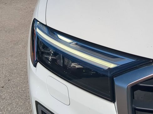 Used 2025 Audi Q7 3.0T Premium Plus image 10