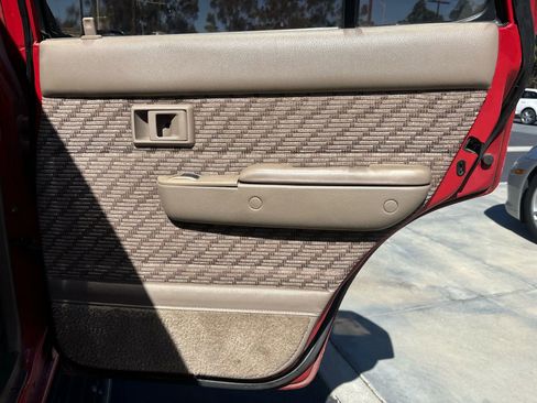 Used 1994 Toyota 4Runner SR5 image 12