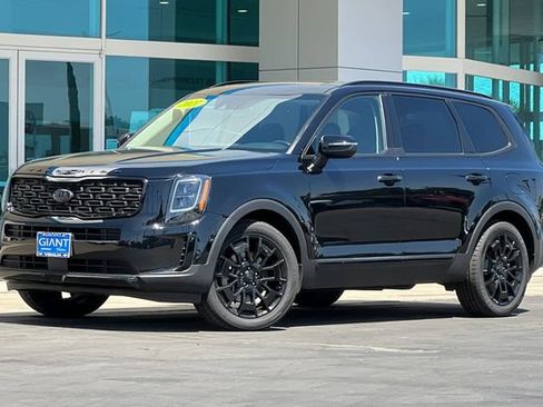 Used 2021 Kia Telluride EX w/ EX Premium Package AWD/4WD image 8