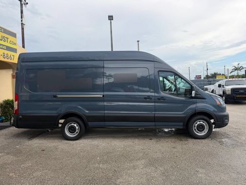 Used 2020 Ford Transit 250 148 High Roof Extended RWD image 8