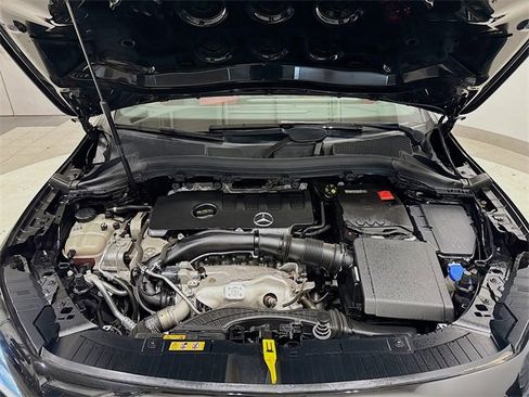 Used 2023 Mercedes-Benz GLA 250 4MATIC image 31