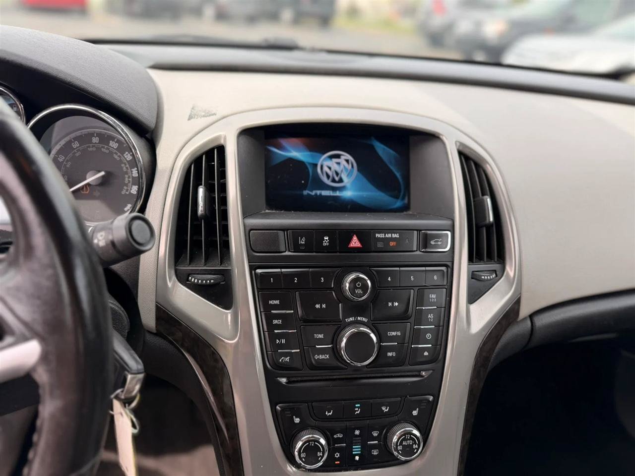 Used 2014 Buick Verano Convenience FWD image 36