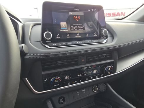 New 2026 Nissan Rogue SV image 17