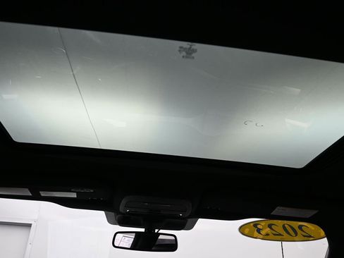 Used 2023 Ford F150 Lariat w/ Equipment Group 502A High image 10