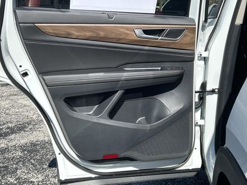 New 2026 Volkswagen Atlas SE AWD/4WD image 13
