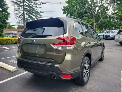 Certified 2023 Subaru Forester Limited AWD/4WD image 3