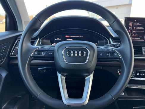 Used 2025 Audi Q5 2.0T Premium Plus image 23