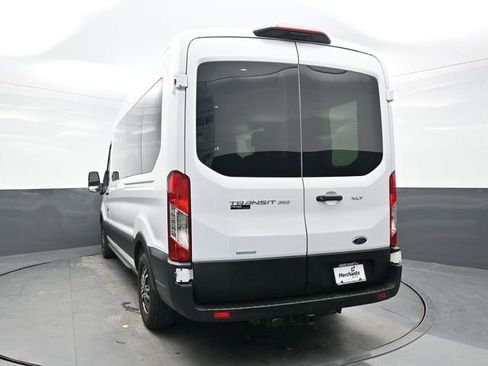 Used 2022 Ford Transit 350 XLT image 5