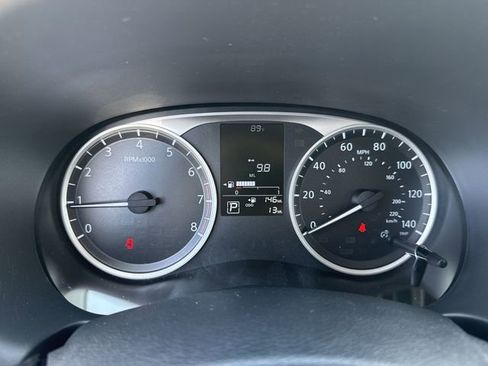 New 2025 Nissan Kicks Play S image 18