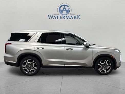 Used 2024 Hyundai Palisade Limited AWD/4WD image 6