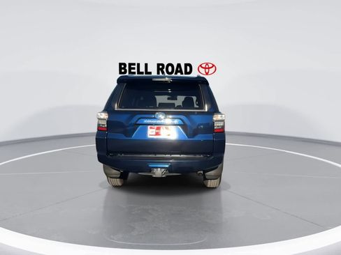 Used 2018 Toyota 4Runner SR5 image 7