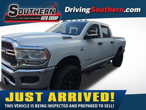Used 2021 RAM 2500 Tradesman w/ Chrome Appearance Group AWD/4WD image 1