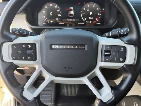 Used 2024 Land Rover Defender 110 S AWD/4WD image 32